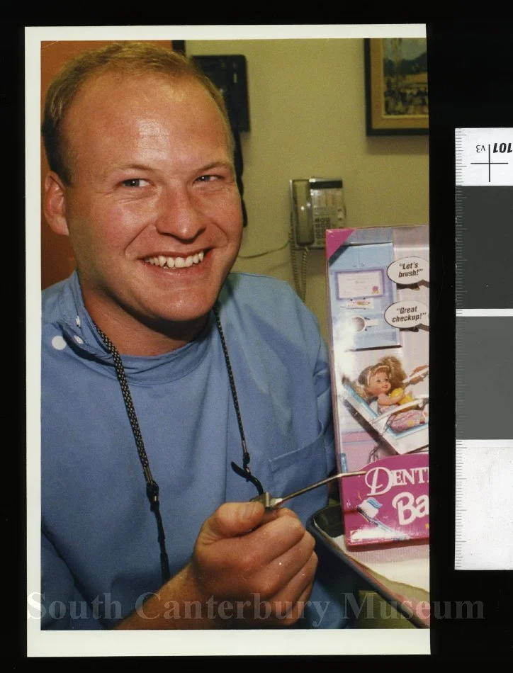 Fraser Dunbar, dentist Record DigitalNZ