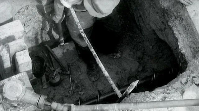 Underground power lines