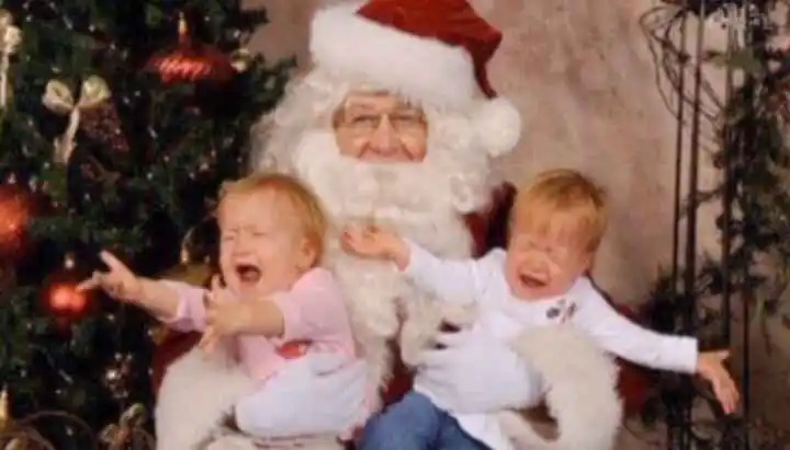 No sitting on Santa's knee allowed as Christmas tradition falls victim to COVID-19