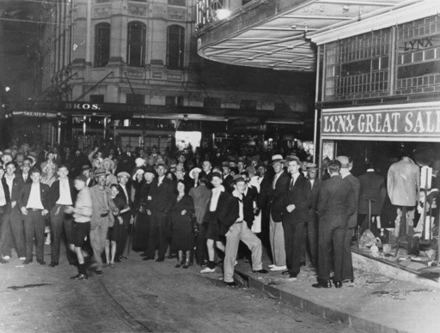 Queen Street riot, 1932 | Record | DigitalNZ