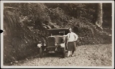 Mabel Voss and her Morris Cowley, 1929