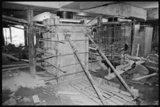 Base isolators in the foundations of the Parliament Building