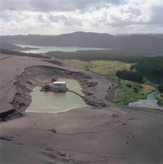 Mining ironsands at Taharoa