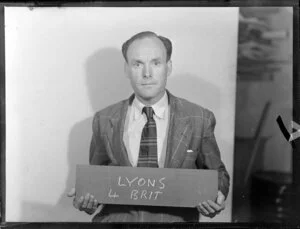 Mr Lyons, TEAL (Tasman Empire Airways Limited)