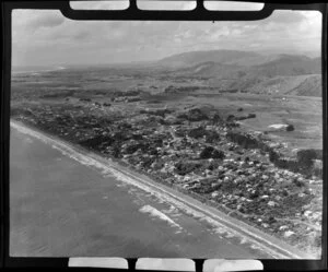 Raumati, Kapiti Coast District, showing coastline