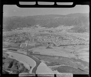Taita, Lower Hutt, with Hutt River in foreground