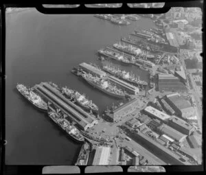 Ships moored at wharves, Wellington