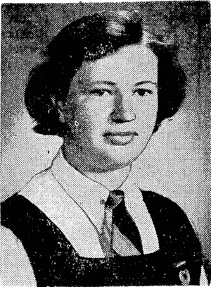 S. P. Andrew and Sons Photo. Miss Doris M. Filmer, Wellington Girls' College, ivho secured second place to S. M. Ballantyne, of Waitaki Boys' High School, in the Phillips-Turner essay competition, t ivhich is open to secondary school i students throughout the Dominion. (Evening Post, 08 November 1940)