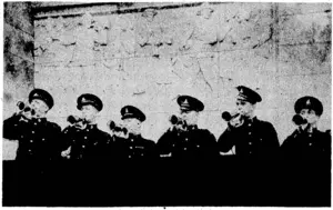 Trumpeters blow the "Last Post" at the War MemorU service yesterday. (Evening Post, 26 April 1944)