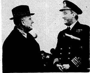 Captain N. J. W. William-Powlett, D.S.C., \RJV., coinmanding of leer of H.M.S. Gambia, now attached to the New Zealand Divi ion of the Royal Navy, discusses the transfer with the High Com missioner for New Zealand, Mr. Jordan. (Evening Post, 31 March 1944)