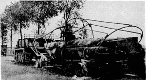 British troops advancing through Northern France found a midget submarine with Us two .torpedoes unexploded. It had been bombed and was. abandoned on Us trailer amongst the wreckage of other German vehicles on the roadside. With the Channel ports closed to them, it is probable ■ that the Germans ivere trying to save the submarine for future use by towing it to Germany. (Evening Post, 31 October 1944)