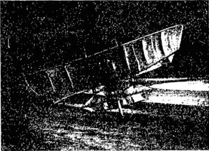 Tho Machine, the four wheels clear, leaving the ground. (Evening Post, 08 March 1911)
