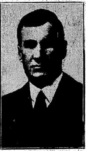 PROFESSOR A. H.( TOCKER, of Canterbury College, -the . first New Zealander to < address the Geneva Labour. Conference. (Evening Post, 19 June 1930)