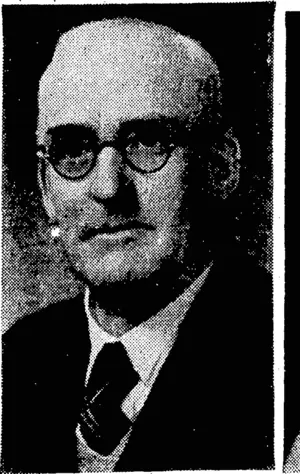 s. p. Andrew Photo. Mr. ißobert -Cole,, headmaster of Petone ■ Central – School, who has retired; after completing fifty years ofc'ontiriuous service with the Edu- : cation Department. (Evening Post, 10 September 1937)