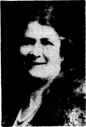 S. P. Andrew and Sons Photo Mrs. A. Longmore. (Evening Post, 30 June 1939)