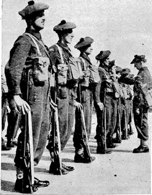 Americans fight with Britain—Britain's cause must, be right. Otherwise, would these Americans, now in Britain, have crossed the border into Canada so that they could volunteer to fight for Britain? (Rodney and Otamatea Times, Waitemata and Kaipara Gazette, 12 February 1941)