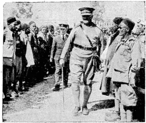 British Oomm a. ndeh in Syria — Lieut.-Gen end Sir Henry Matt/land Wilson, who commanded in Syria, inspecting" some 1 risoners. (Rodney and Otamatea Times, Waitemata and Kaipara Gazette, 12 November 1941)