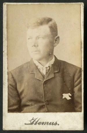 Hemus & Hanna (Auckland) fl 1879-1882 :Portrait of unidentified man