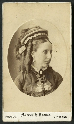 Hemus & Hanna (Auckland) fl 1879-1882 :Portrait of Mrs Hoyet? (Hogert)