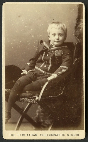 Hill, C & E (England) fl 1880s :Portrait of unidentified child