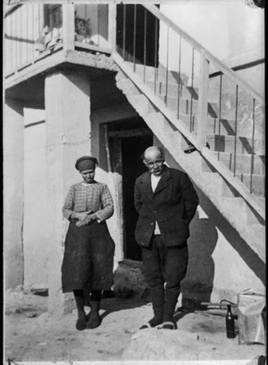 Greek peasants who acted as hosts to some NZ troops