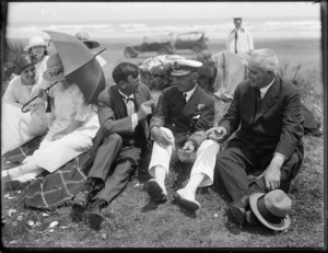 Lord Jellicoe picnicking at 90 Mile Beach