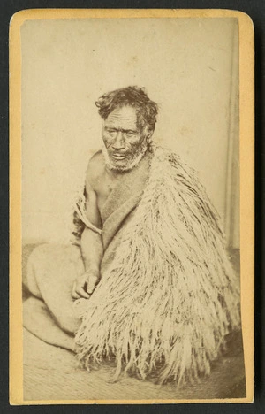 London Photographic Company (Christchurch) fl 1860s-1880s :Portrait of unidentified Maori man