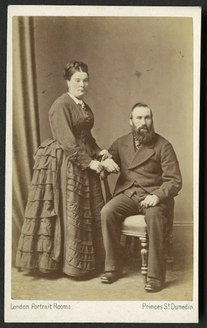 London Portrait Rooms (Dunedin) fl 1864-1875 :Portrait of unidentified man and woman