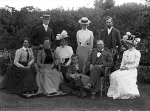 Algernon Charles Gifford and the Jones family