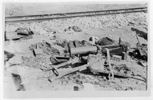 Military equipment, dead soldiers, World War I