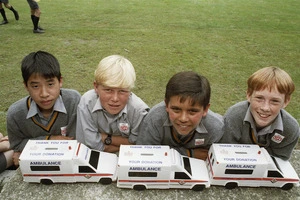 Wellington College third form students with ambulance collection boxes - Photograph taken by John Nicholson