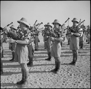 Pipe band at review of NZ units, Egypt