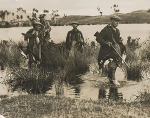 Creator unknown : Photograph of duck shooters, Lake Wairarapa