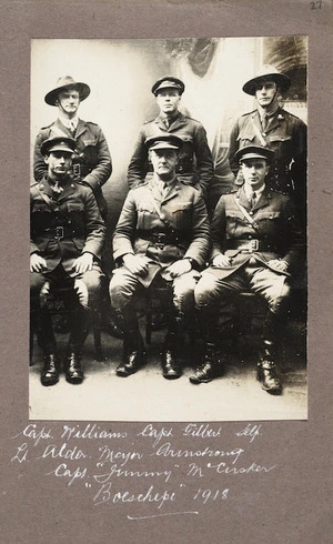 Six New Zealand officers, Boeschepe, France, 1918