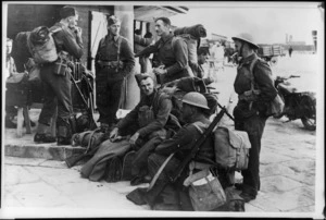 New Zealand troops in Alexandria on their return from Greece