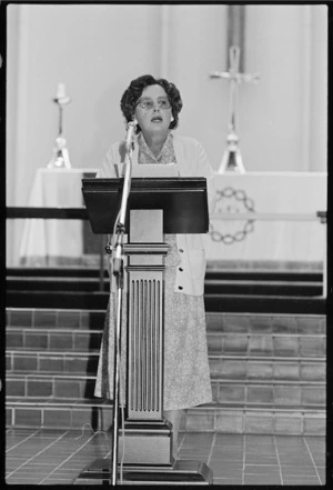 Patricia Bartlett at Wellington Cathedral - Photograph taken by Ross Giblin