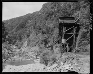 Coal mines, Grey Coalfield, Ten-Mile Creek, Westland - Photograph taken by K V Bigwood