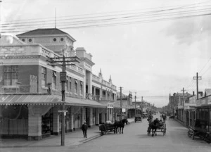 Heretaunga Street, Hastings, showing the Municipal Buildings