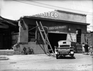 Damage to William and Kettle's Garage from the Napier earthquake