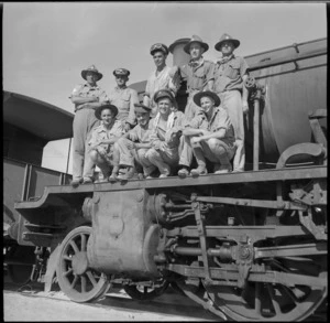 Group of operatives of New Zealand Railway Operating Unit in the Western Desert, World War II