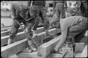 New Zealand Engineers build wharf in Tobruk, World War II