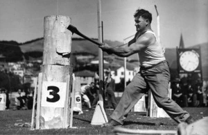 Diny Hoey taking part in the New Zealand woodchopping championship
