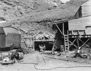 Construction of the Homer Tunnel
