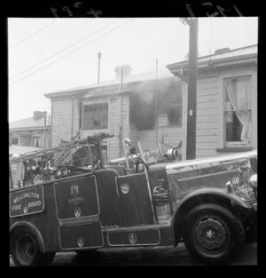 Fire engine at a house fire, Aurora Terrace, Wellington