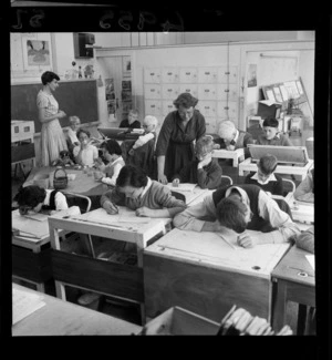 Pupils and teachers in partially blind class, Te Aro School, Wellington