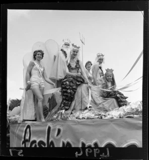 Parade of floats, Paraparaumu