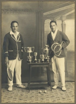 Michael Rotohiko Jones and Pei Te Huninu Jones, winners at the 1927 New Zealand Maori Tennis Tournament in Wanganui