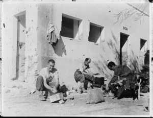 New Zealanders in Fort Capuzzo, Libya