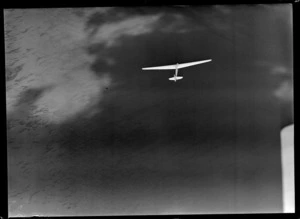 Hardinge Glider 'Yellow Witch', Mangere, Auckland