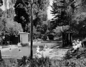 Thermal baths, Wairakei Hotel